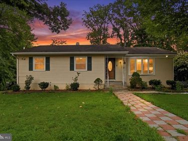 131 CASMAR STREET SE , VIENNA, VA 22180