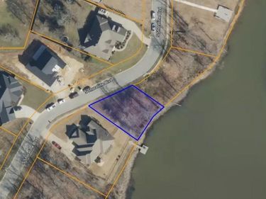 7538 S Shoreline , Benton, AR 72019