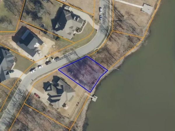 7538 S Shoreline , Benton, AR 72019