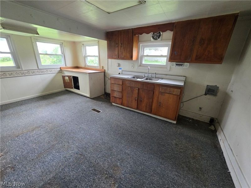 471 Fair Avenue, Quaker City, OH 43773 Photo 10