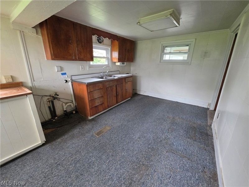 471 Fair Avenue, Quaker City, OH 43773 Photo 4