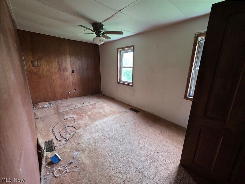 471 Fair Avenue, Quaker City, OH 43773 Photo 8