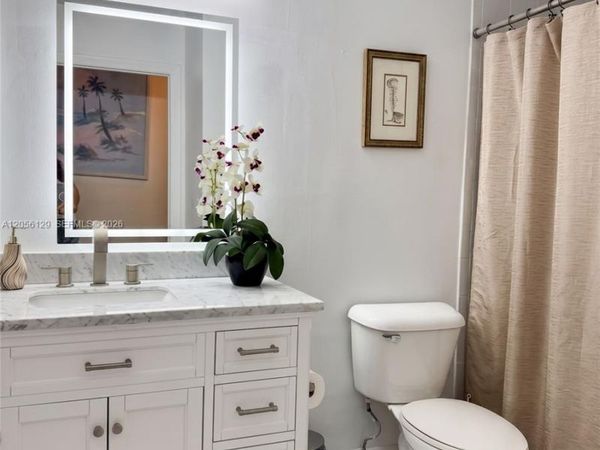 Pembroke Pines, FL 33028
