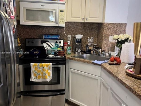 2158 W 60th St , Unit 13108, Hialeah, FL 33016