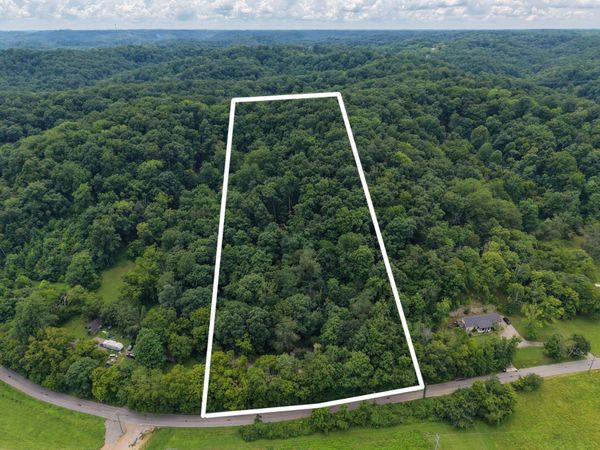 2481 Tinnin Rd , Goodlettsville, TN 37072