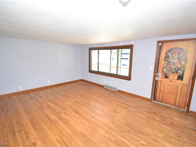 209 Sipple Avenue, Amherst, OH 44001 Photo 20