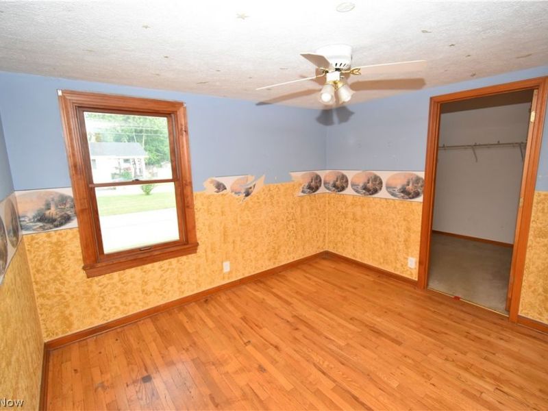 209 Sipple Avenue, Amherst, OH 44001 Photo 24