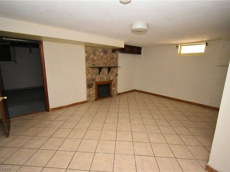 209 Sipple Avenue, Amherst, OH 44001 Photo 39