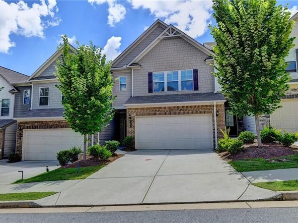 1864 Shetley Creek Drive , Norcross, GA 30071