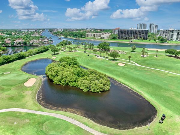 374 Golfview Road, Unit 106, North Palm Beach, FL 33408