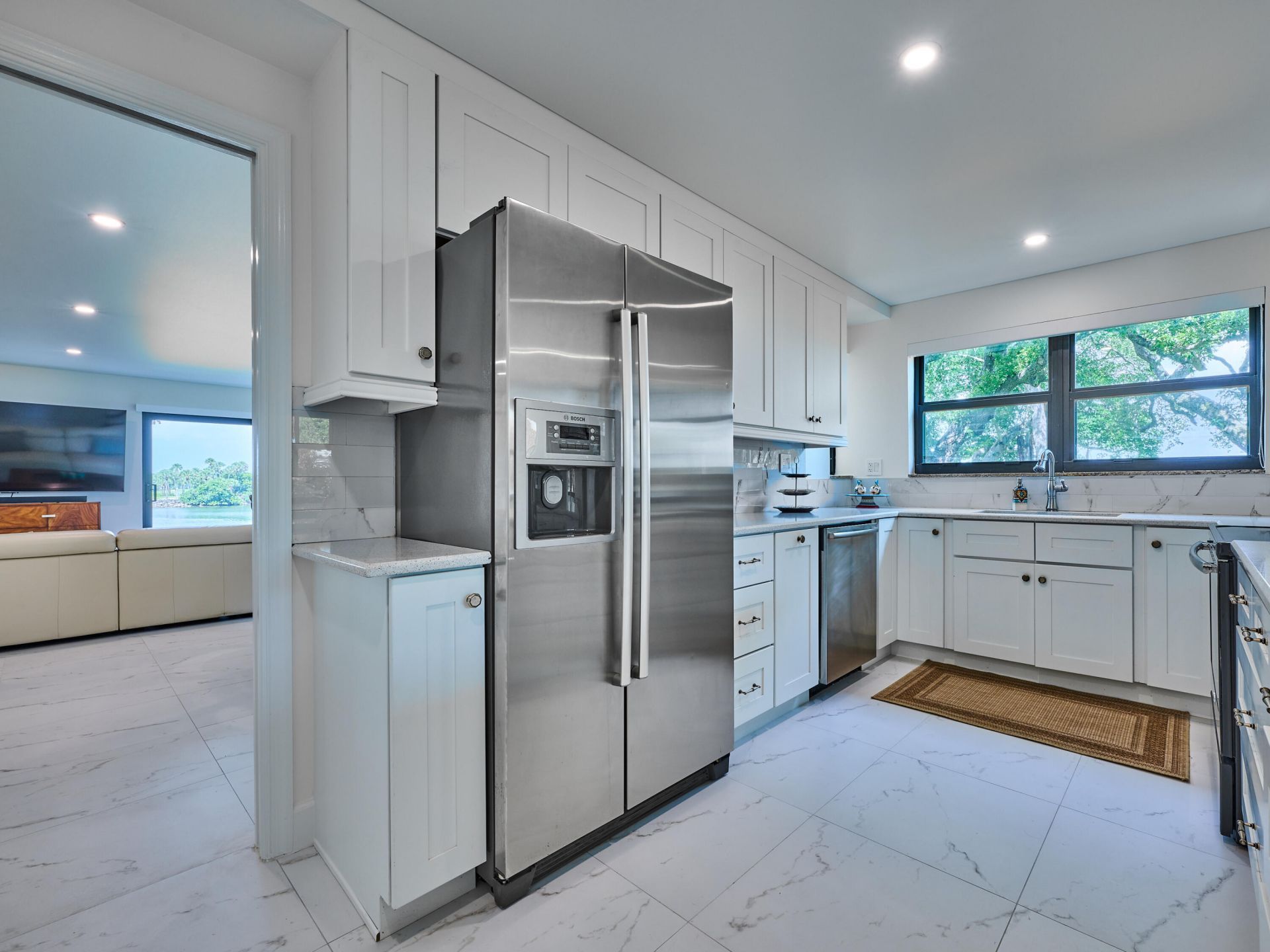 374 Golfview Road, Unit 106, North Palm Beach, FL 33408 Photo