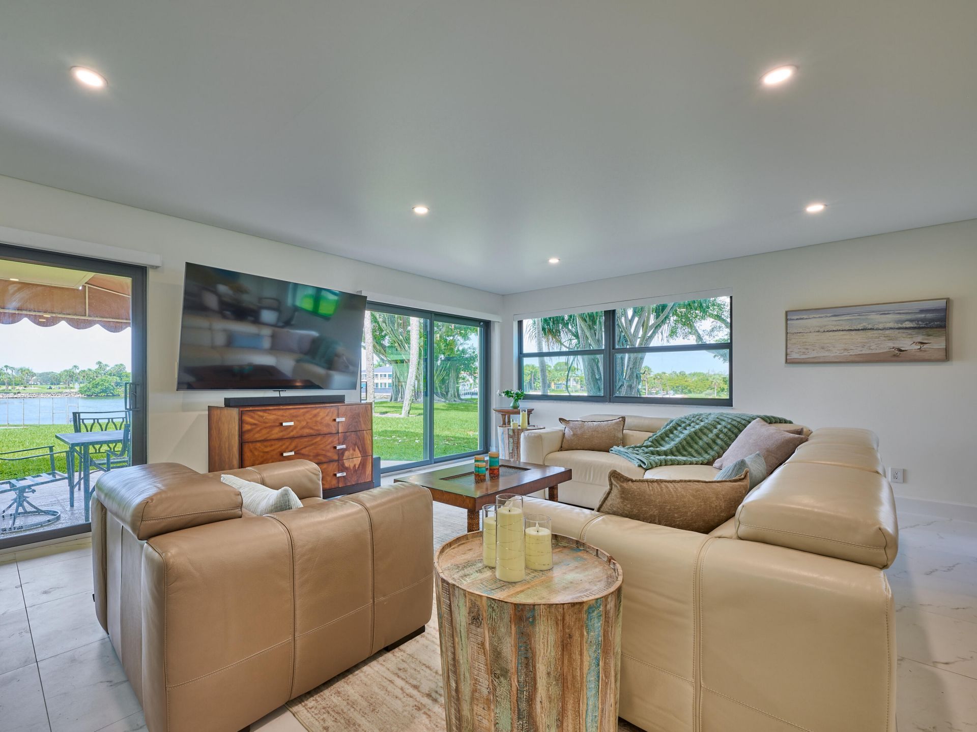 374 Golfview Road, Unit 106, North Palm Beach, FL 33408 Photo