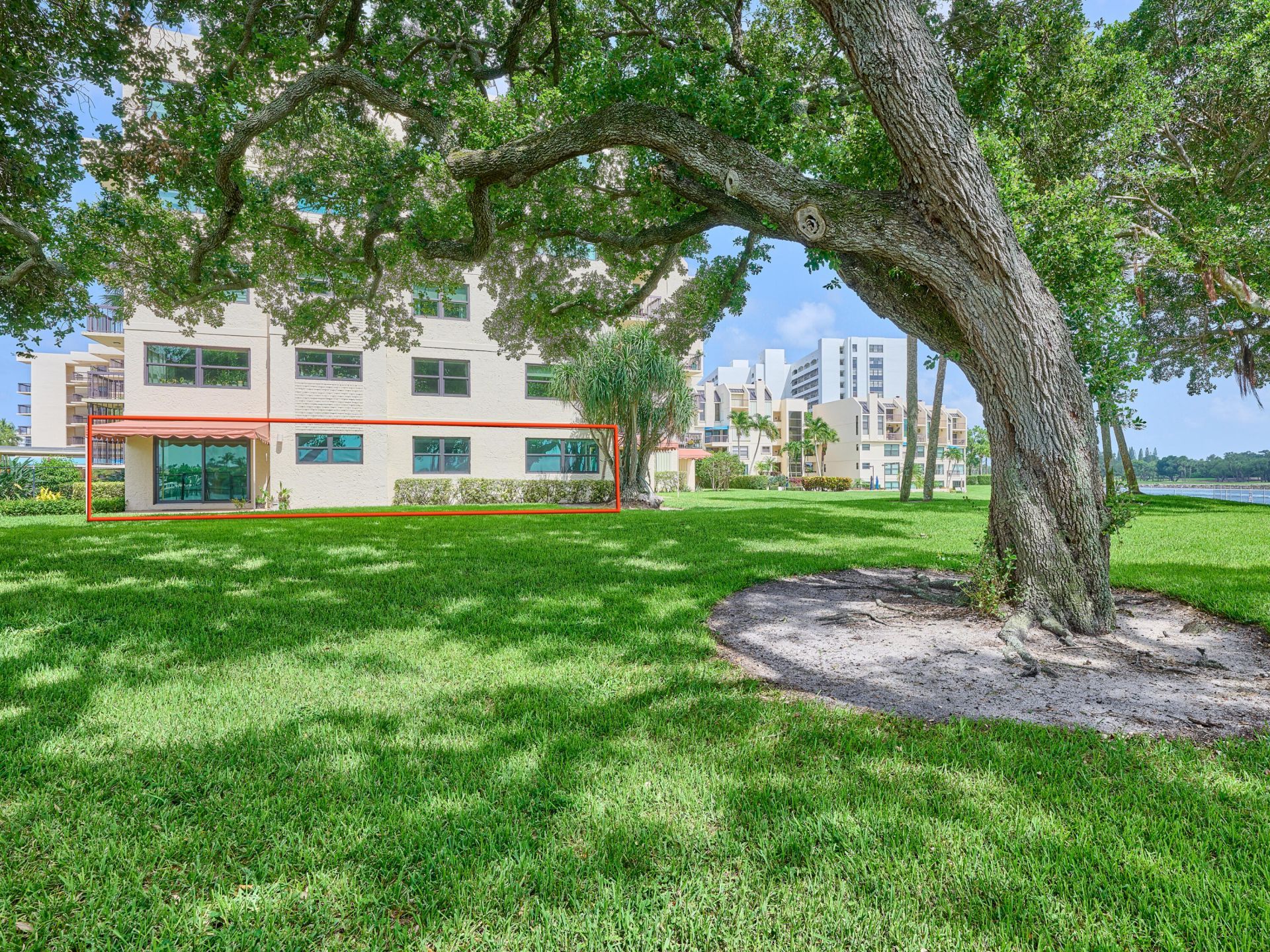 374 Golfview Road, Unit 106, North Palm Beach, FL 33408 Photo