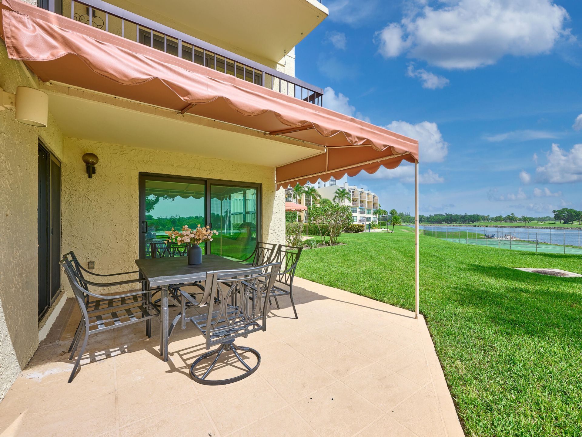 374 Golfview Road, Unit 106, North Palm Beach, FL 33408 Photo