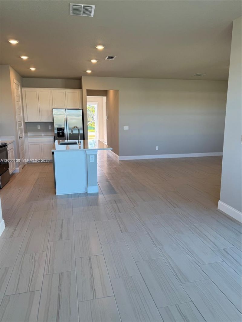 9008 Dahlia Cir , Port Saint Lucie, FL 34986 Photo
