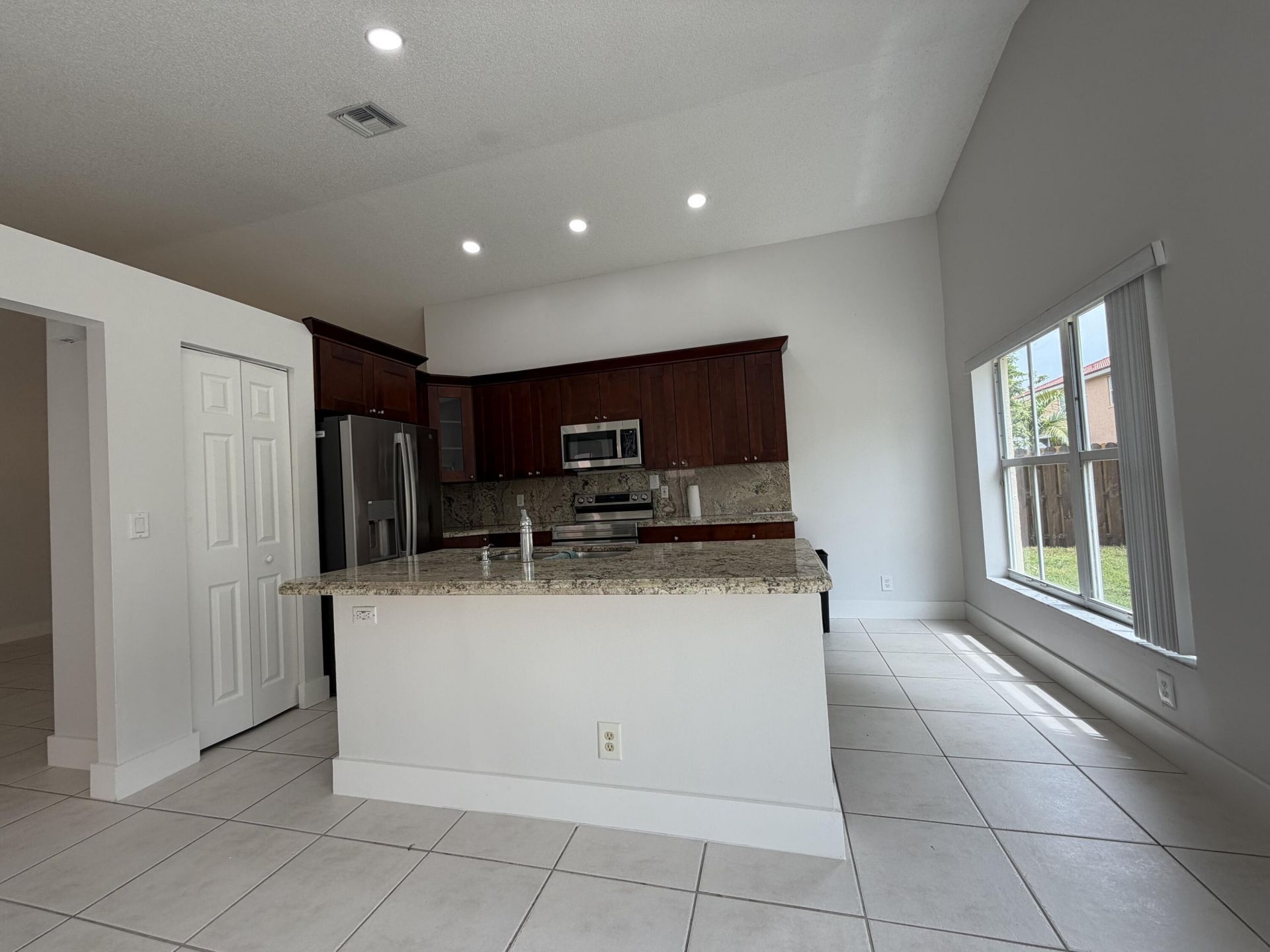 3386 Treasure Lane, Margate, FL 33063 Photo