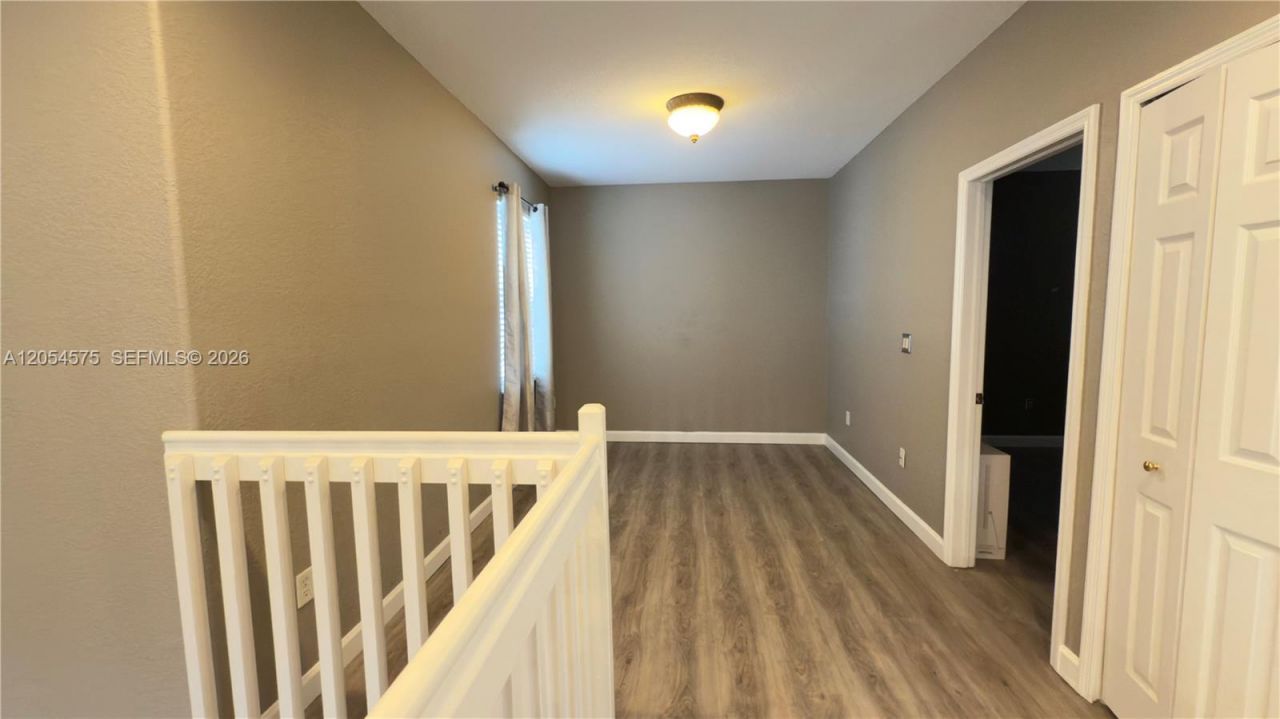 1247 NW 165th Ave, Pembroke Pines, FL 33028 Photo