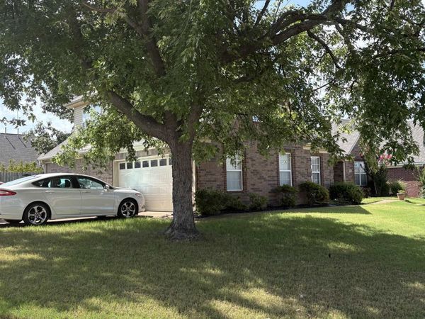5043 WILL FALL RD, Bartlett, TN 38002