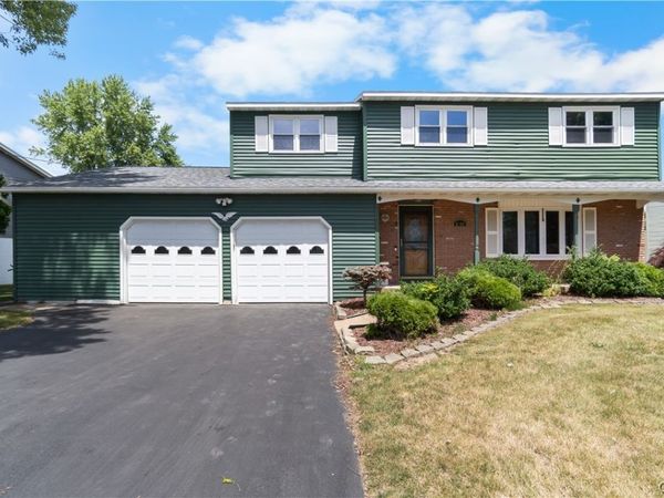 5321 Amalfi Drive, Clay, NY 13041