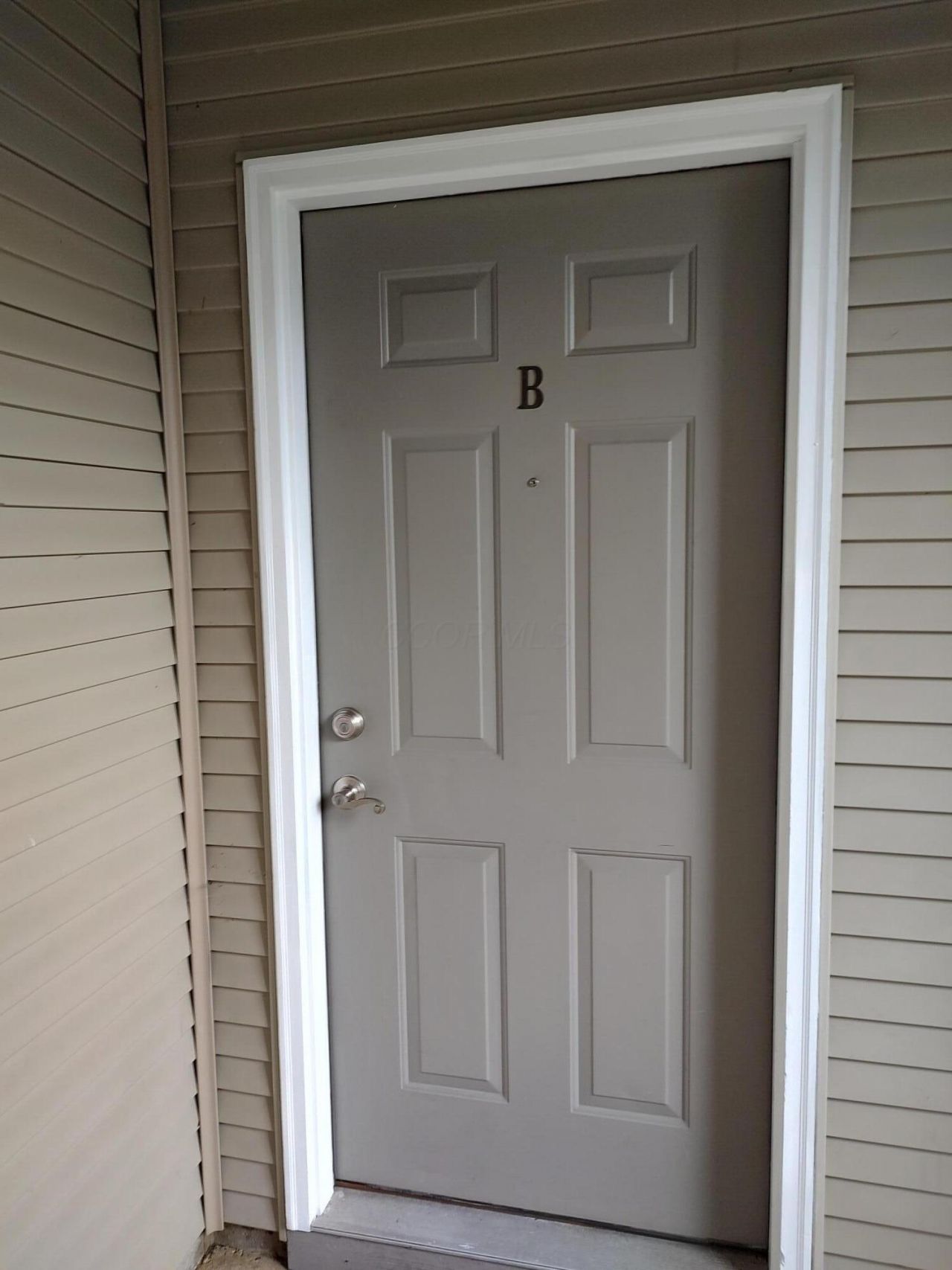 5330 B Stonemeadow Avenue , Unit SA5330 B, Columbus, OH 43220 Main Photo