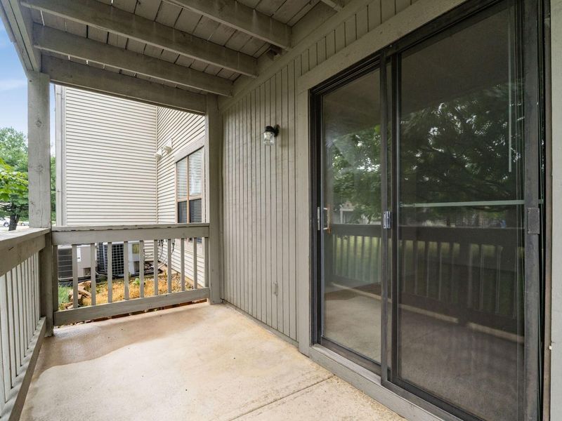 5330 B Stonemeadow Avenue, Unit SA5330 B, Columbus, OH 43220 Photo 4