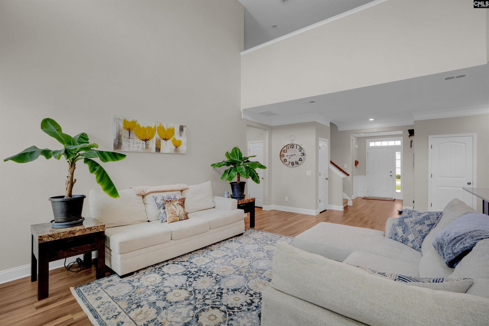 605 Roslindale Circle  Photo 11