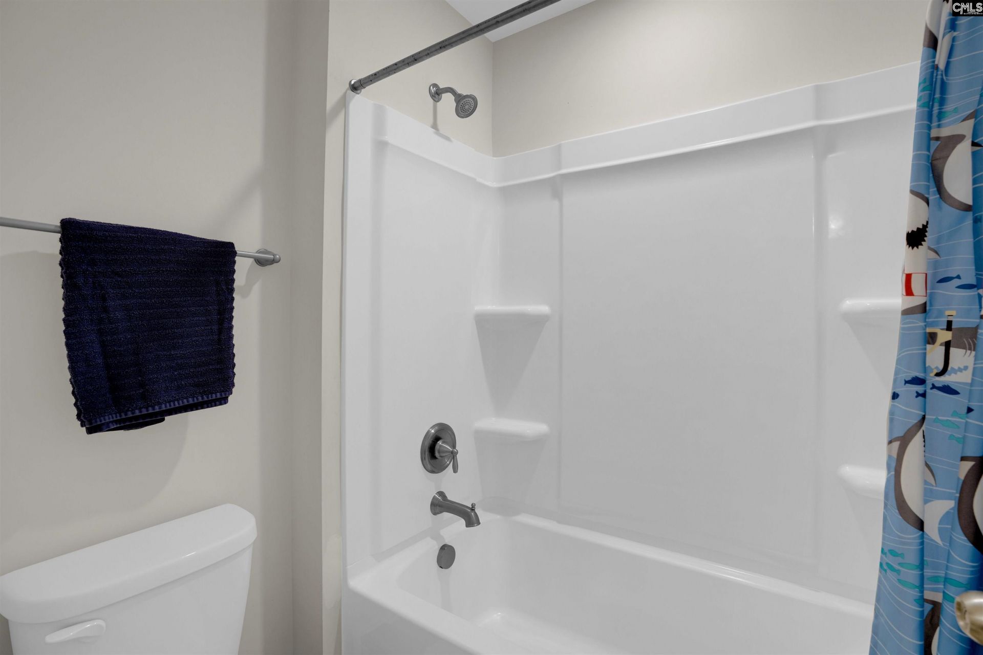 605 Roslindale Circle  Photo 32