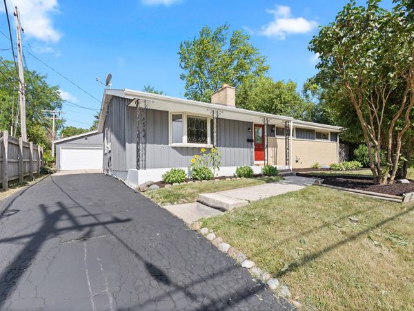 1542 Ostergaard Ave, Racine, WI 53406