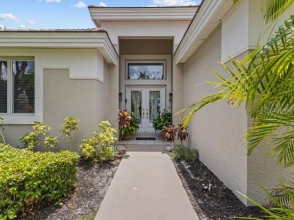 8710 54TH AVENUE E, BRADENTON, FL 34211