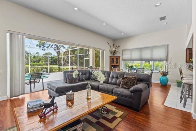8710 54th Avenue E, Bradenton, FL 34211 Photo
