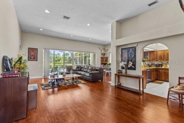 8710 54th Avenue E, Bradenton, FL 34211 Photo