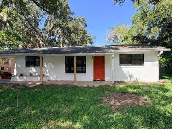 702 AVENUE A , DAYTONA BEACH, FL 32117