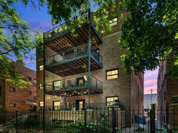 917 W Agatite Avenue , Unit 2F, Chicago, IL 60640