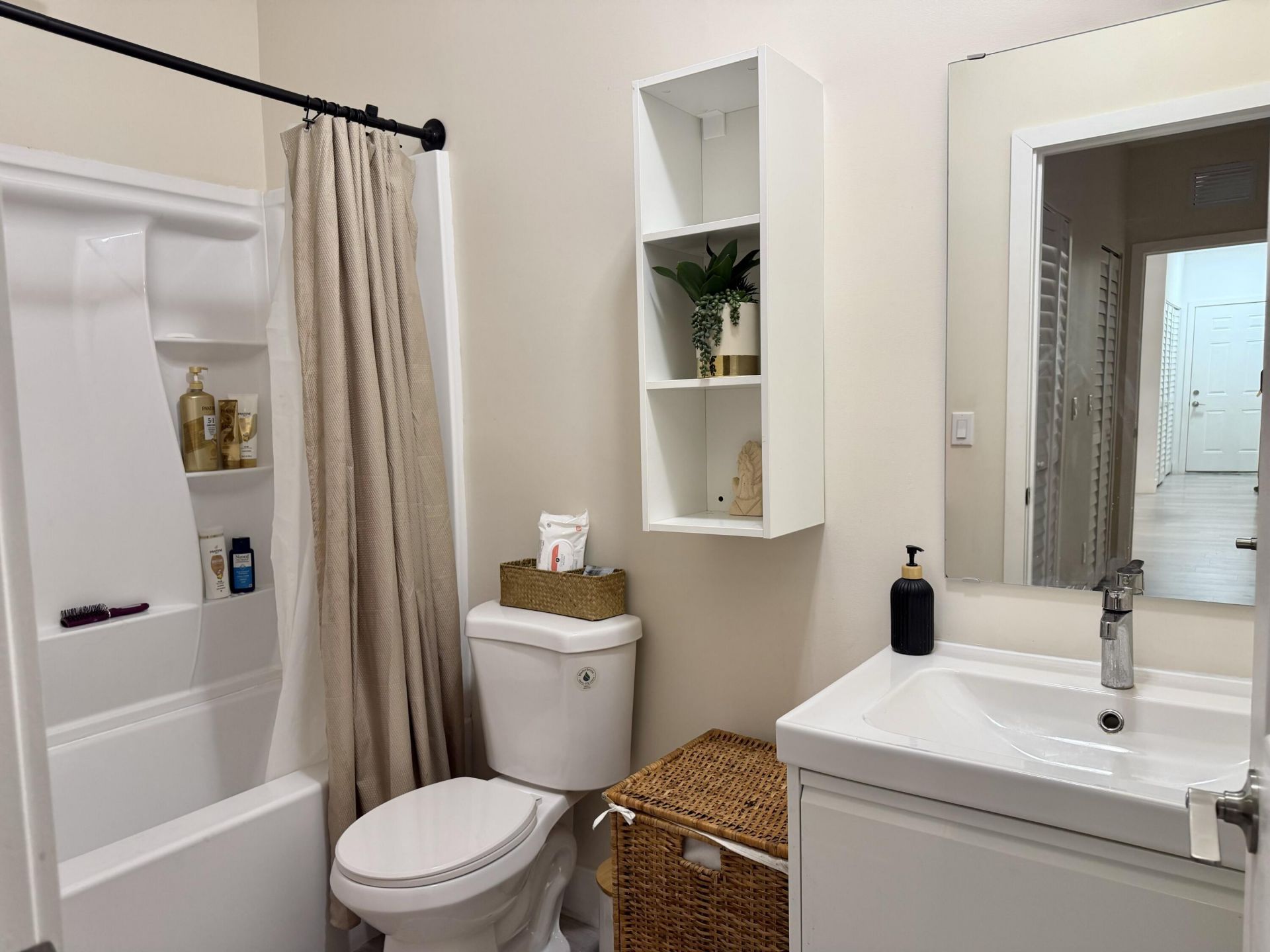 2941 NW 7th Court, Fort Lauderdale, FL 33311 Photo