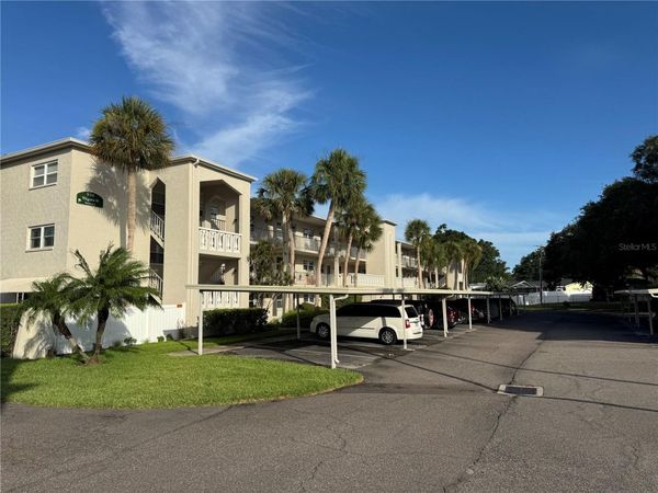 946 VIRGINIA STREET , Unit 104, DUNEDIN, FL 34698