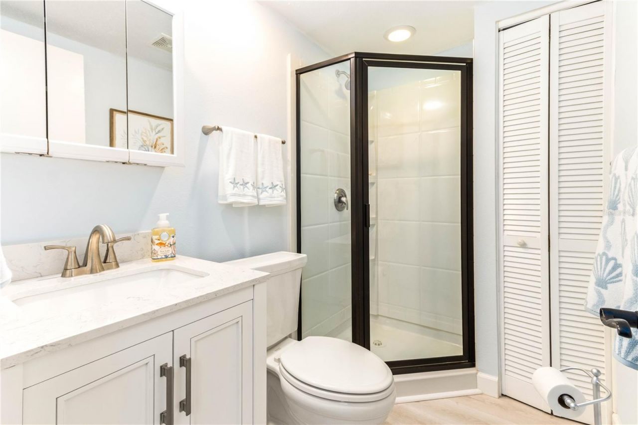 320 Island Way , Unit 605, Clearwater Beach, FL 33767 Photo