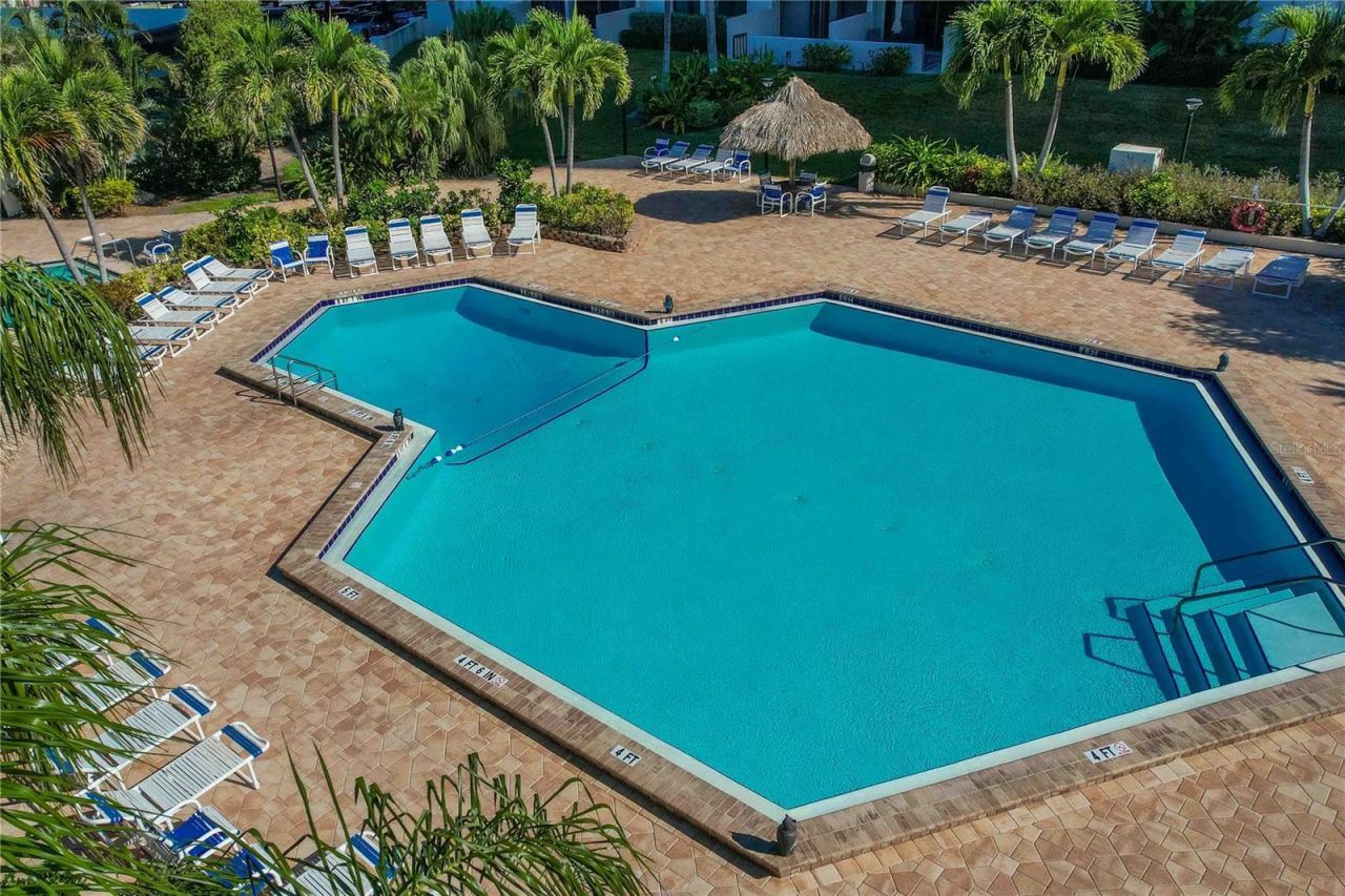 320 Island Way , Unit 605, Clearwater Beach, FL 33767 Photo