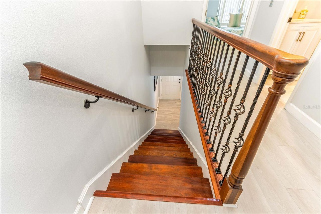 320 Island Way , Unit 605, Clearwater Beach, FL 33767 Photo