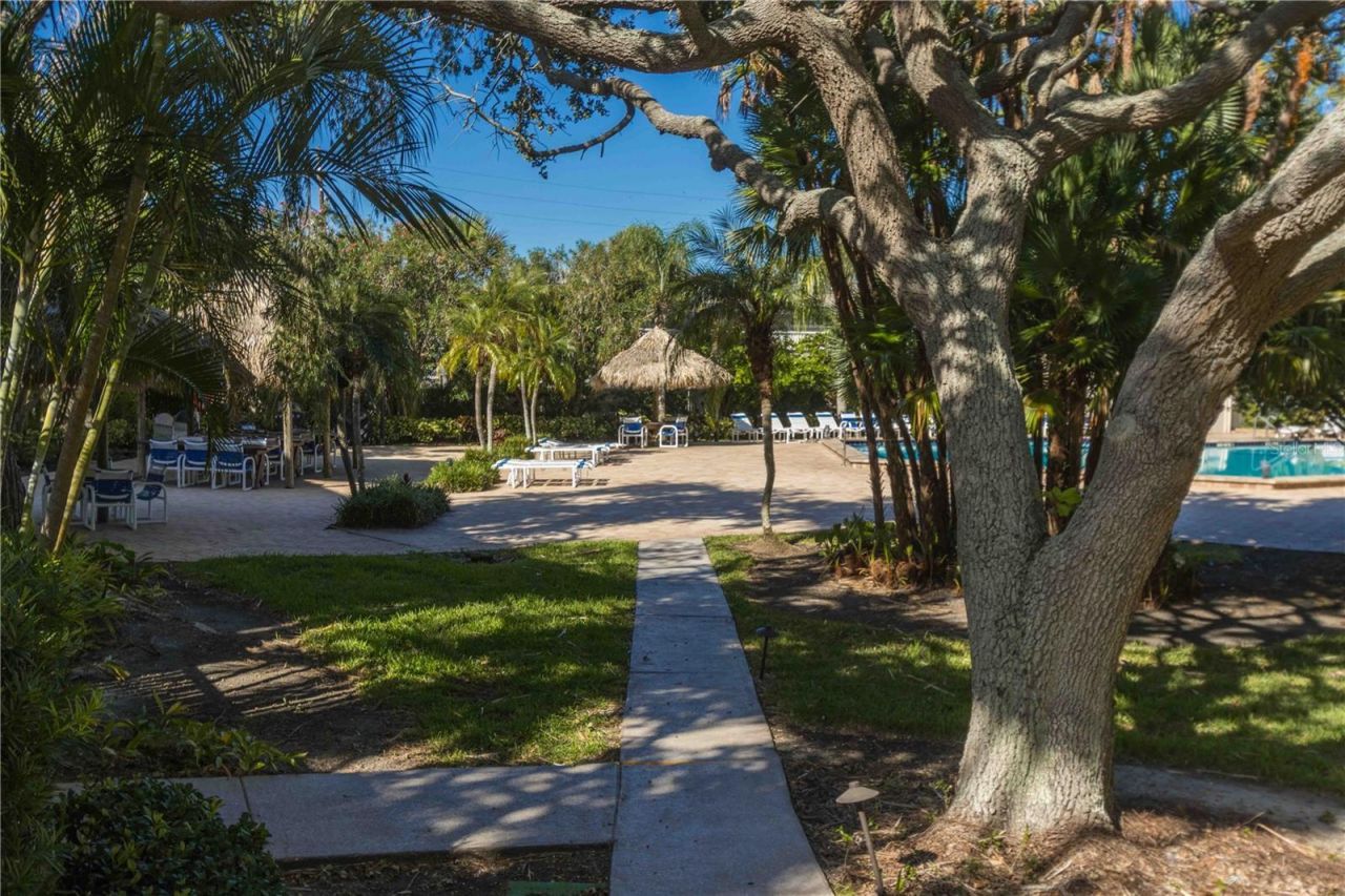 320 Island Way , Unit 605, Clearwater Beach, FL 33767 Photo