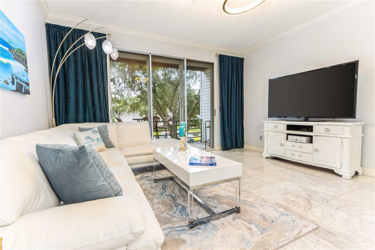 320 Island Way , Unit 605, Clearwater Beach, FL 33767 Photo