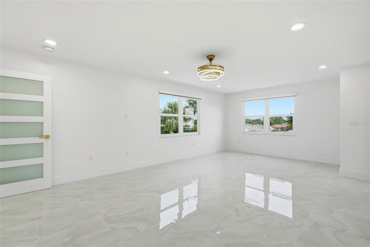 10627 Hatteras Drive Sw, Tampa, FL 33615 Photo