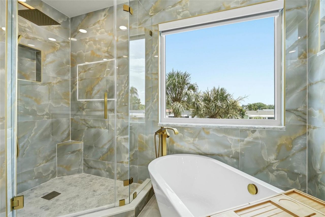 10627 Hatteras Drive Sw, Tampa, FL 33615 Photo