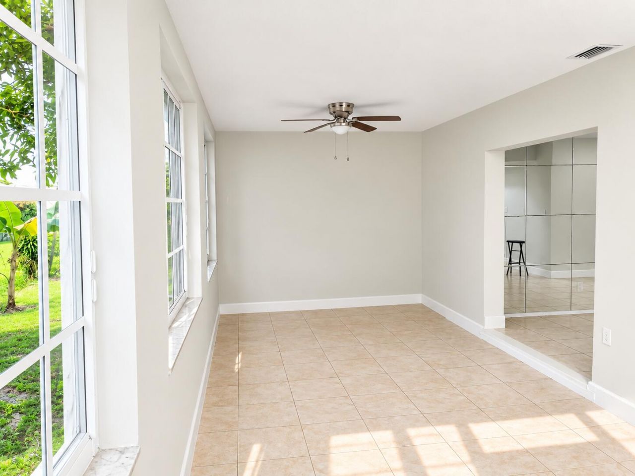4827 NW 43rd Court, Lauderdale Lakes, FL 33319 Photo