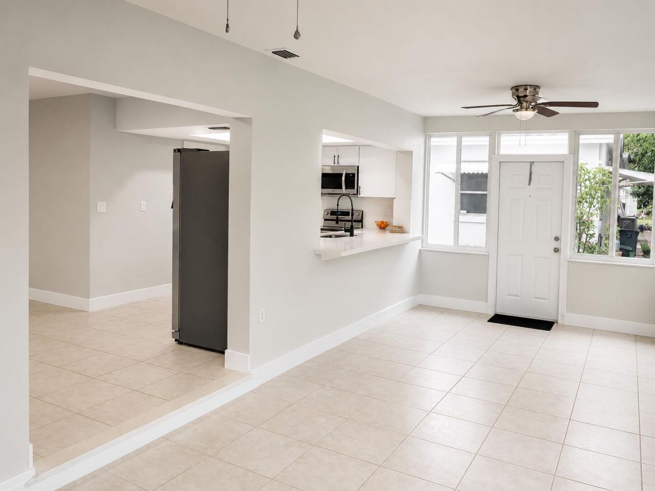 4827 NW 43rd Court, Lauderdale Lakes, FL 33319 Photo
