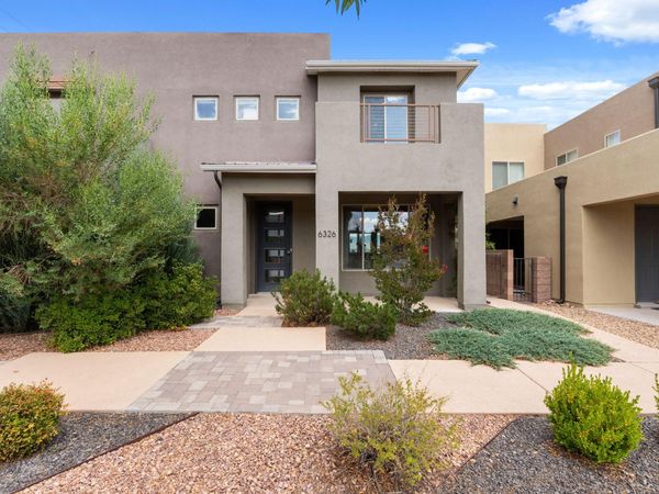 6326 Vista Del Bosque Drive NW, Albuquerque, NM 87120