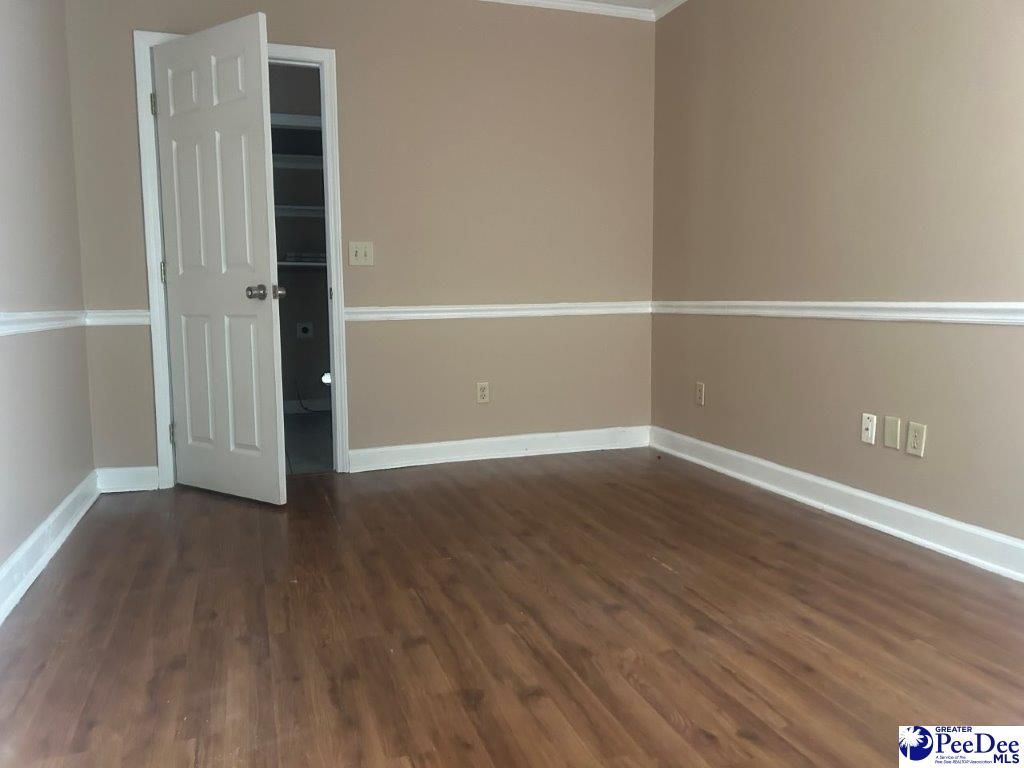 1334 Cabrillo Drive Photo 6