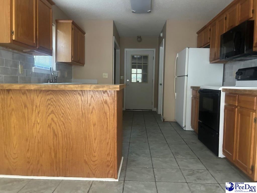 1334 Cabrillo Drive Photo 7