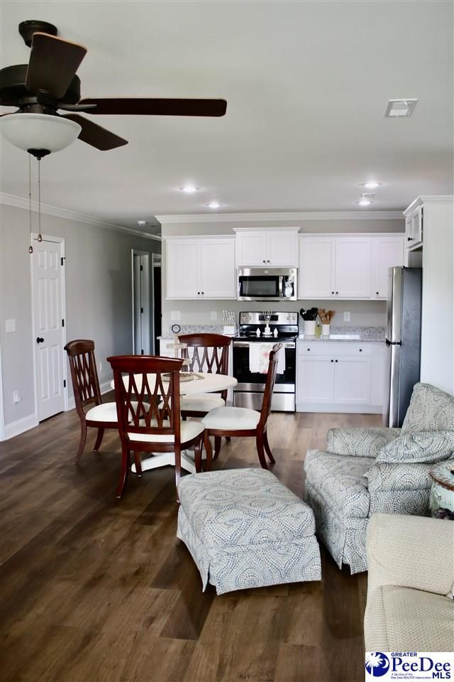 1001 Quail Dr Photo 11