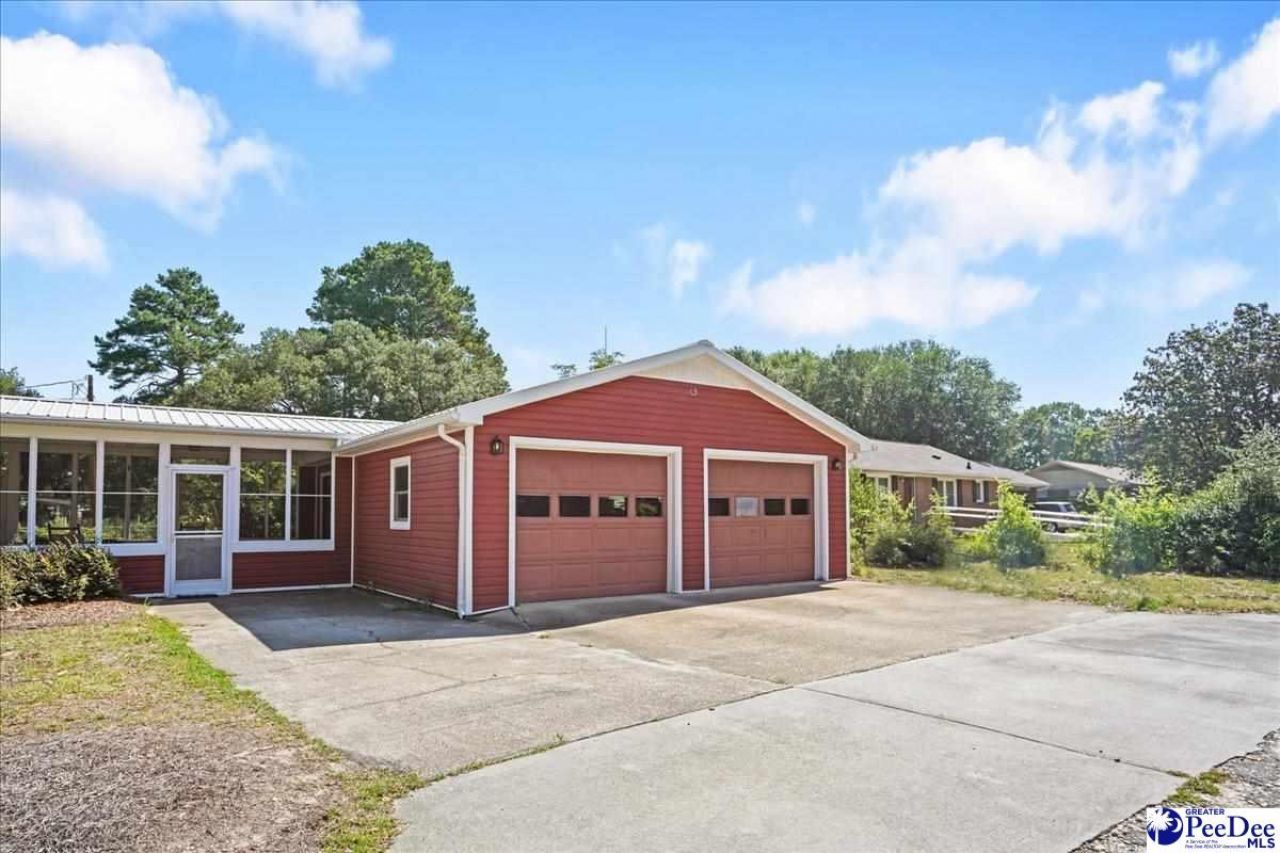 305 Dianne Drive Photo 31