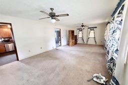 2136 Jones Rd. photo 4